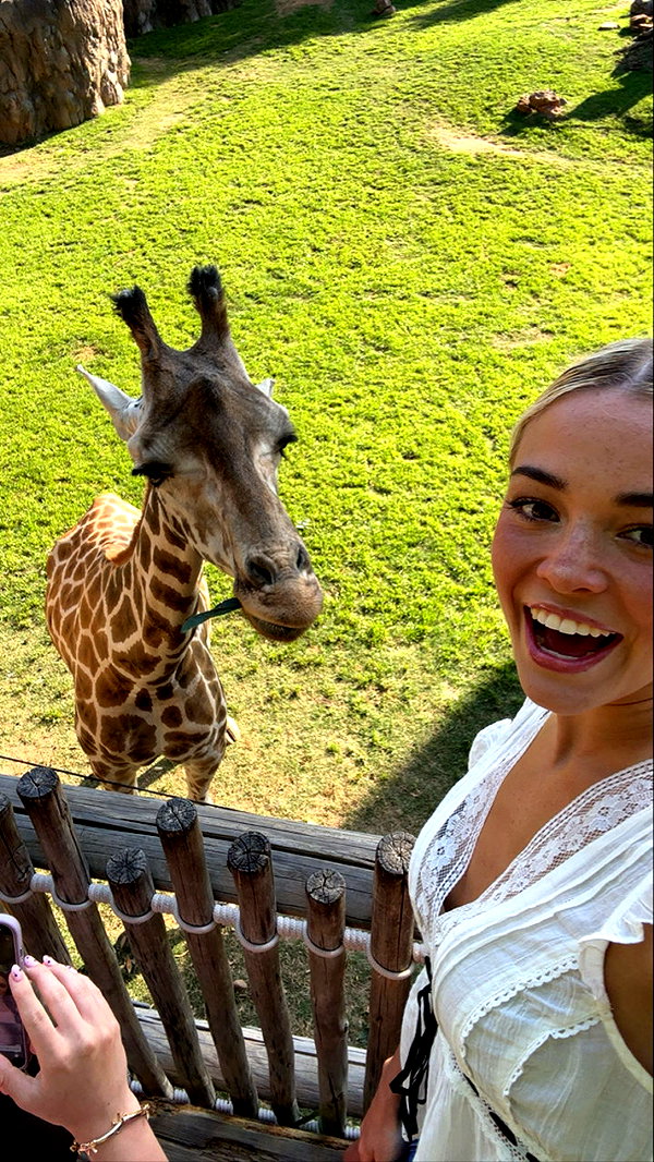 livvy_gymnast snapchat image archive image