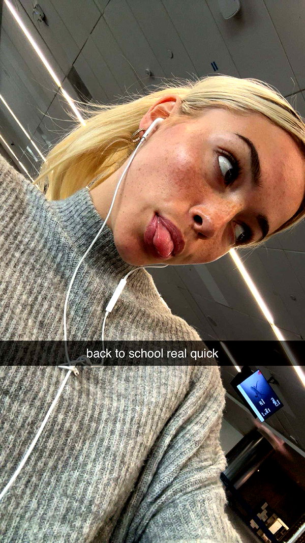 livvy_gymnast snapchat image archive image