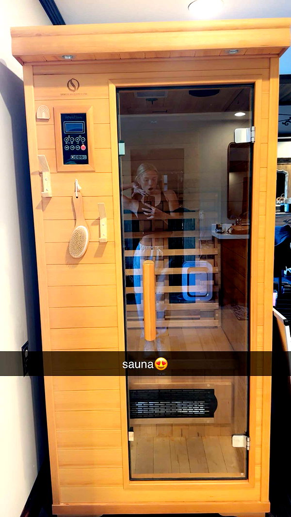 livvy_gymnast snapchat image archive image