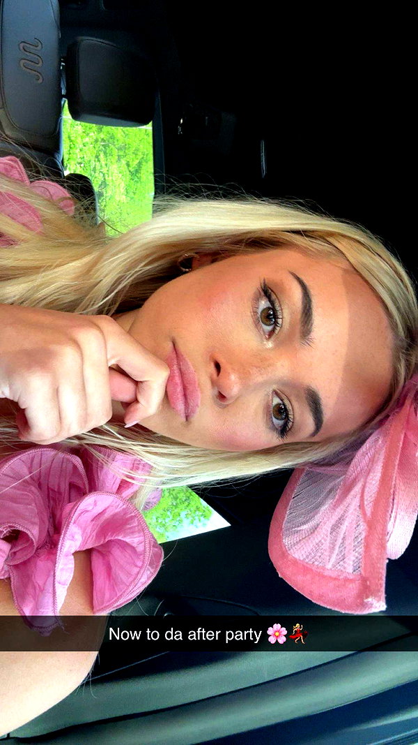 livvy_gymnast snapchat image archive image