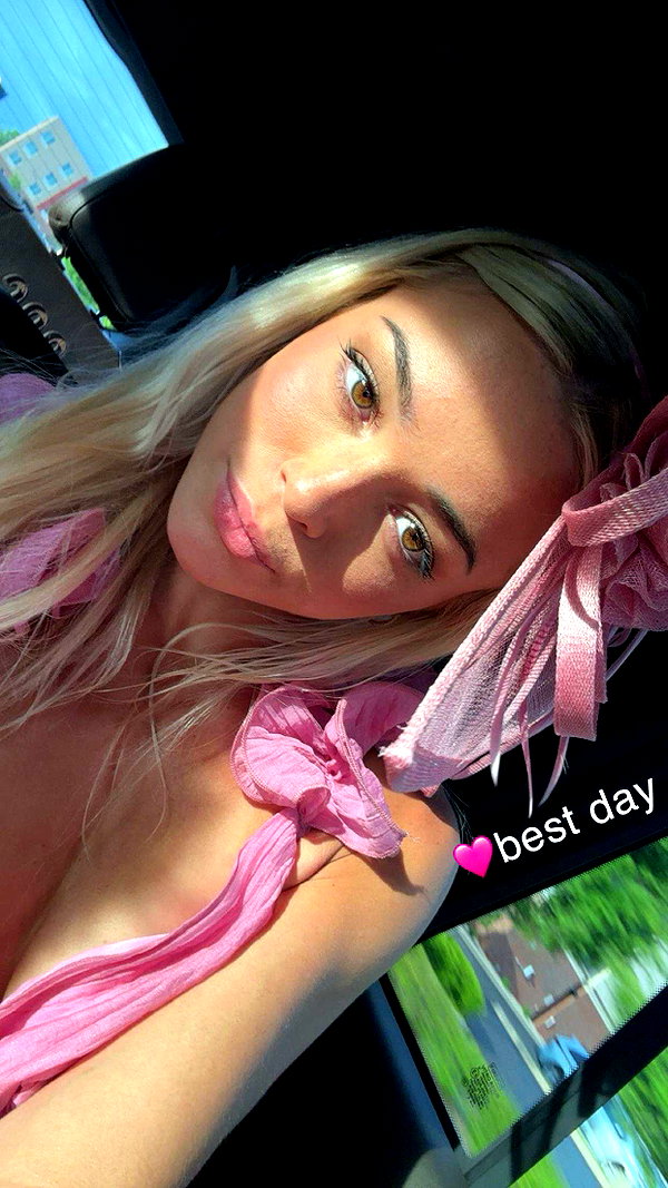livvy_gymnast snapchat image archive image