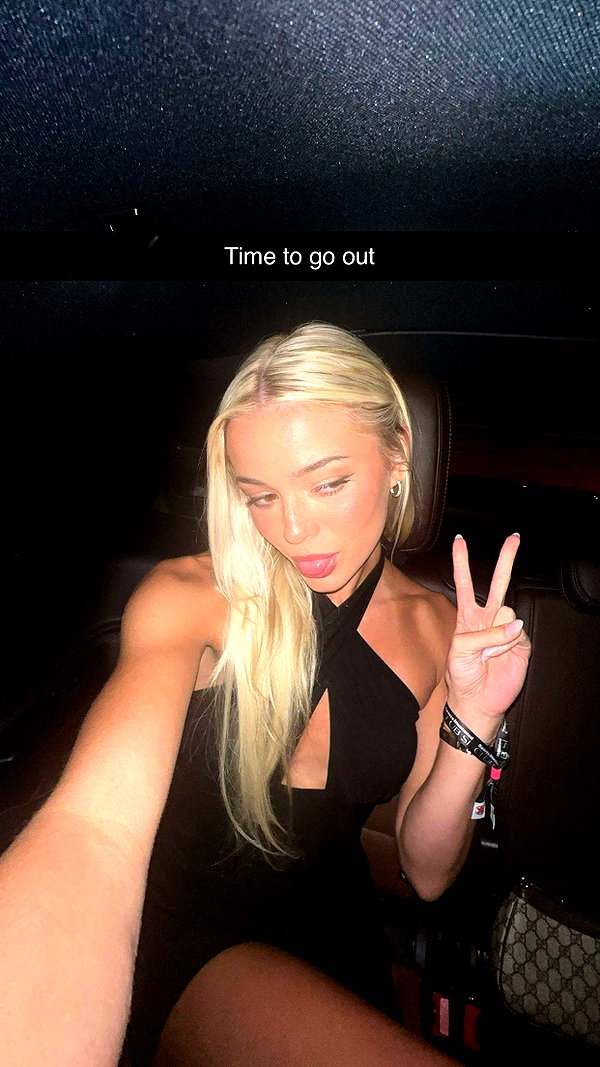 livvy_gymnast snapchat image archive image