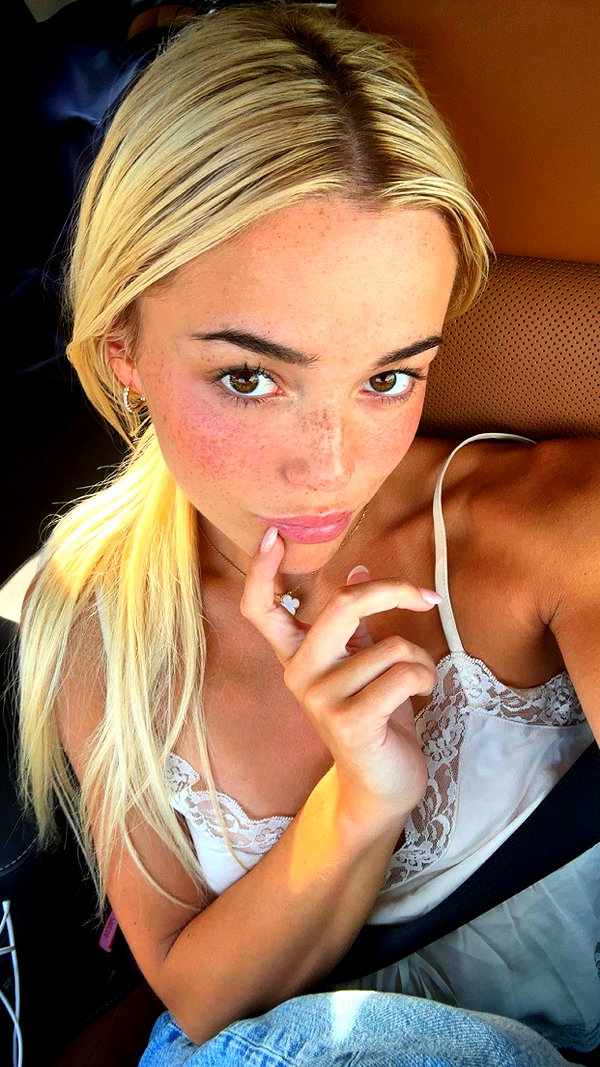 livvy_gymnast snapchat image archive image