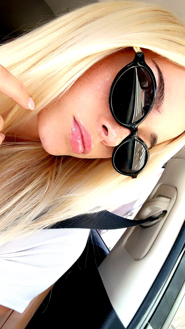 livvy_gymnast snapchat image archive image