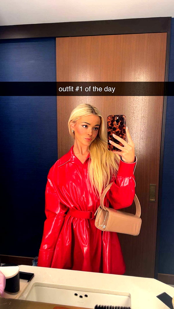 livvy_gymnast snapchat image archive image