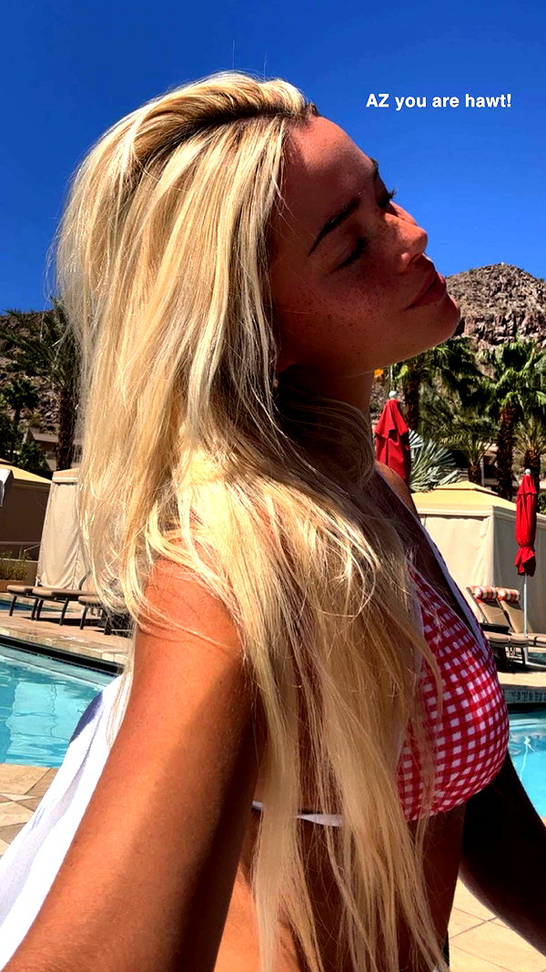 livvy_gymnast snapchat image archive image