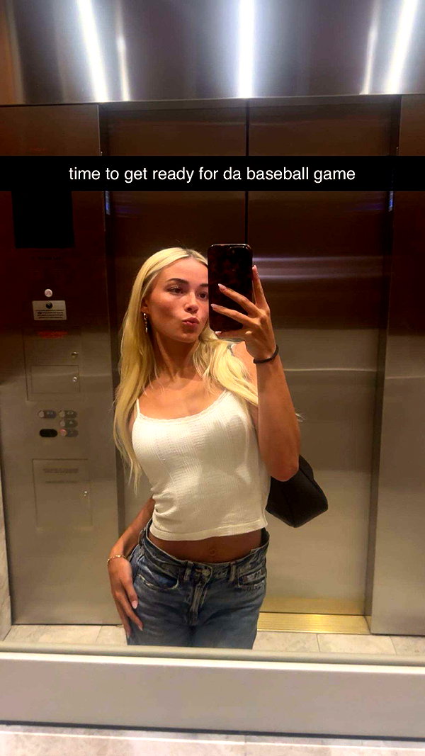 livvy_gymnast snapchat image archive image