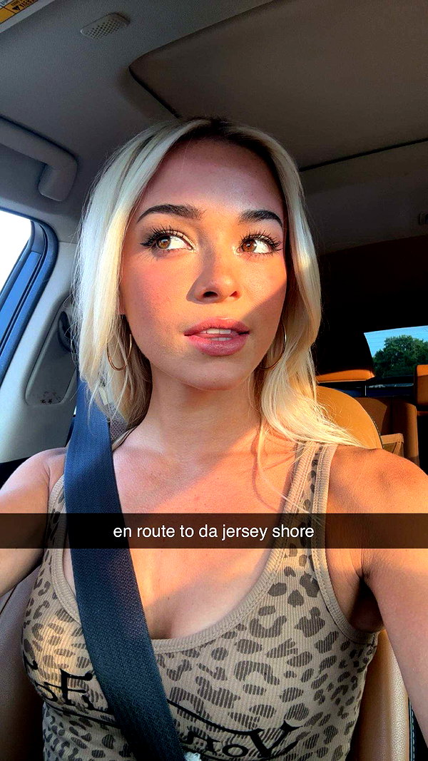 livvy_gymnast snapchat image archive image