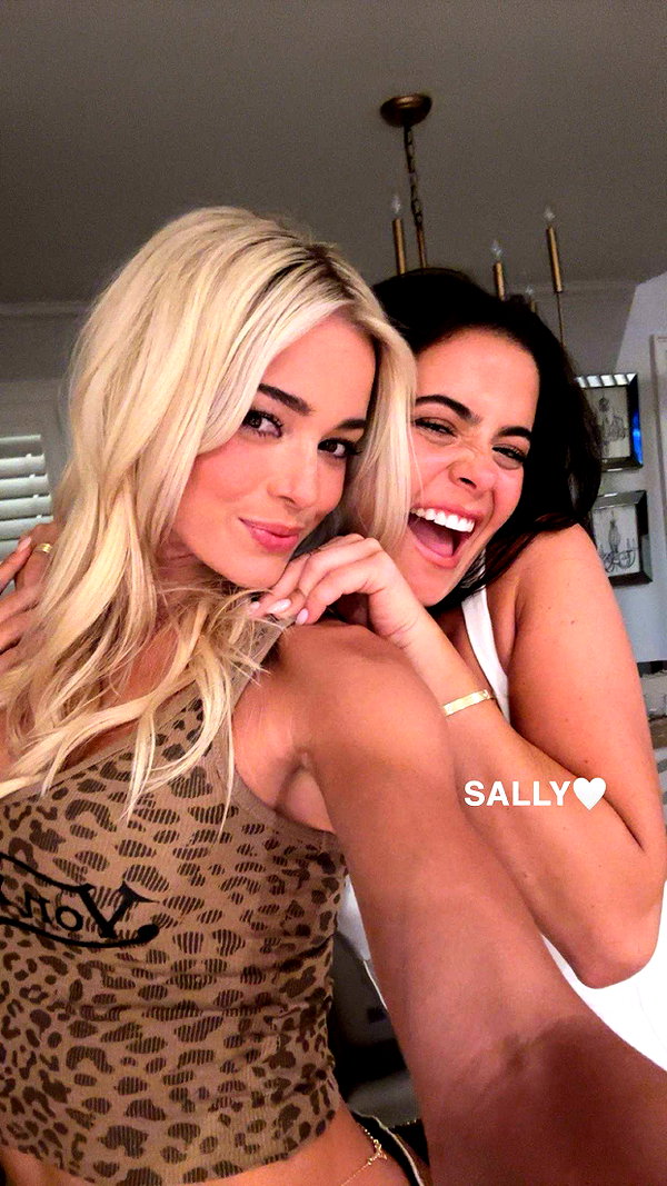 livvy_gymnast snapchat image archive image