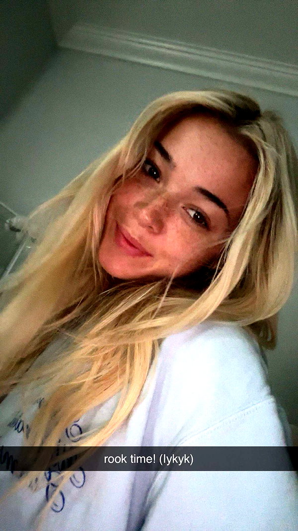 livvy_gymnast snapchat image archive image
