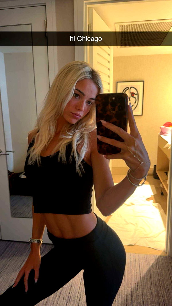 livvy_gymnast snapchat image archive image