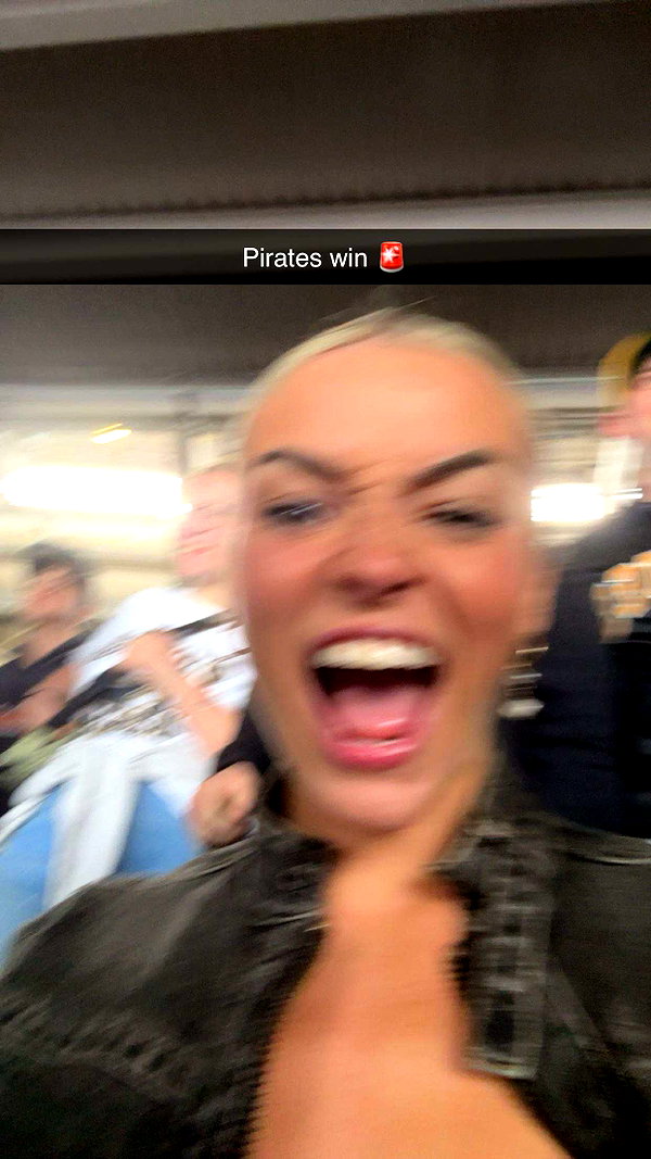 livvy_gymnast snapchat image archive image