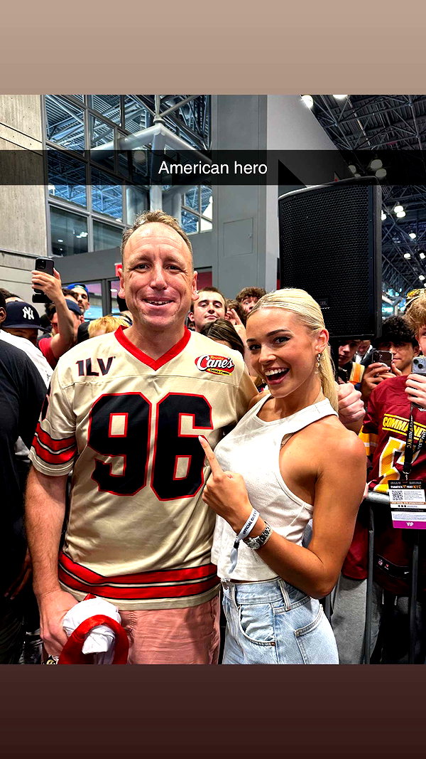 livvy_gymnast snapchat image archive image