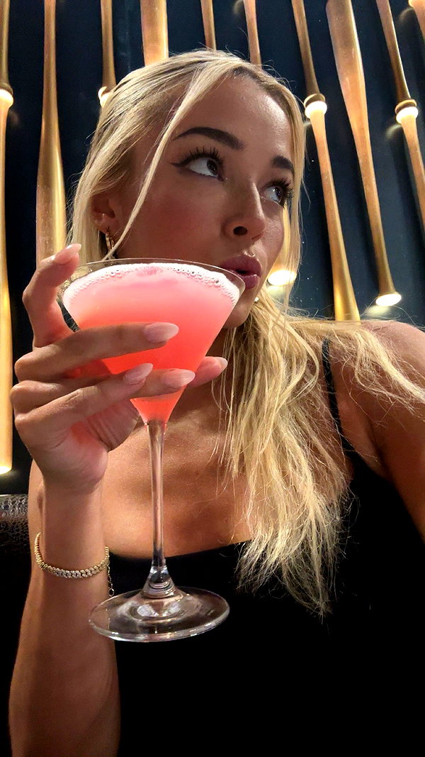 livvy_gymnast snapchat image archive image