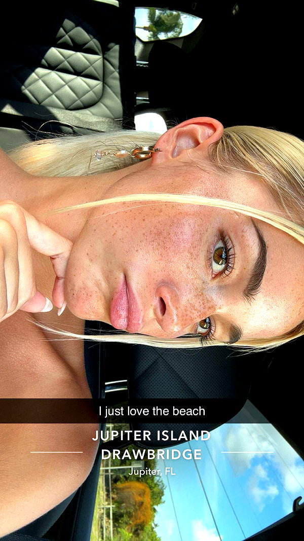 livvy_gymnast snapchat image archive image
