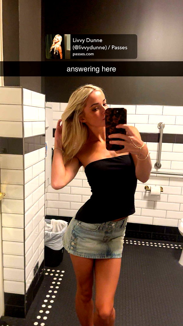 livvy_gymnast snapchat image archive image