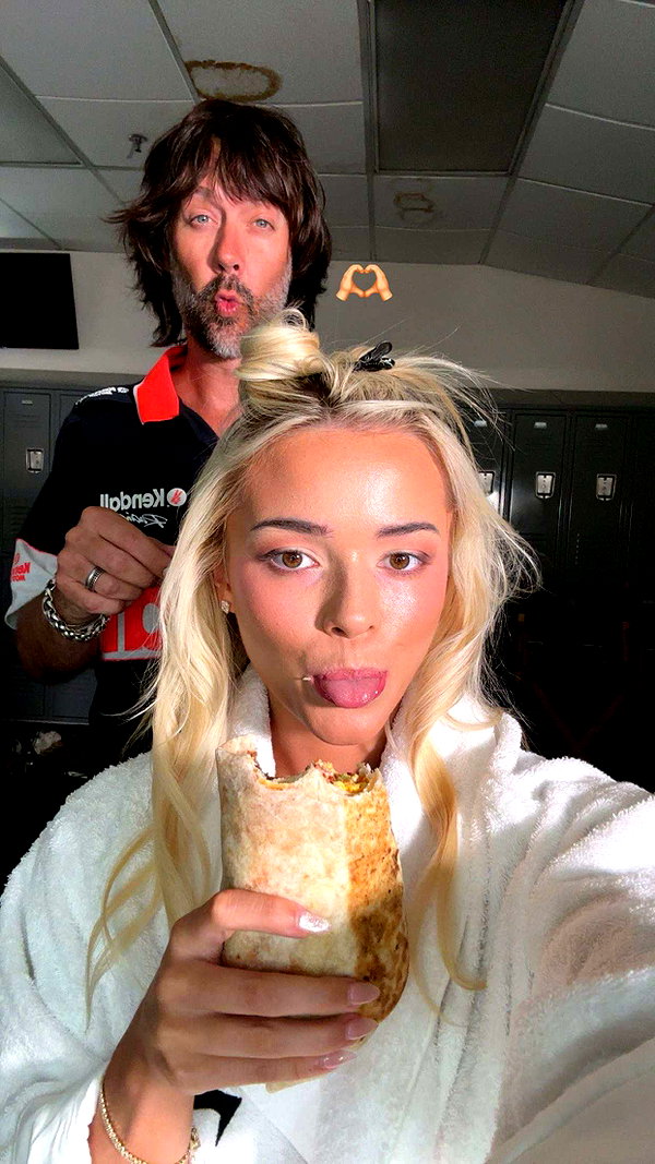 livvy_gymnast snapchat image archive image