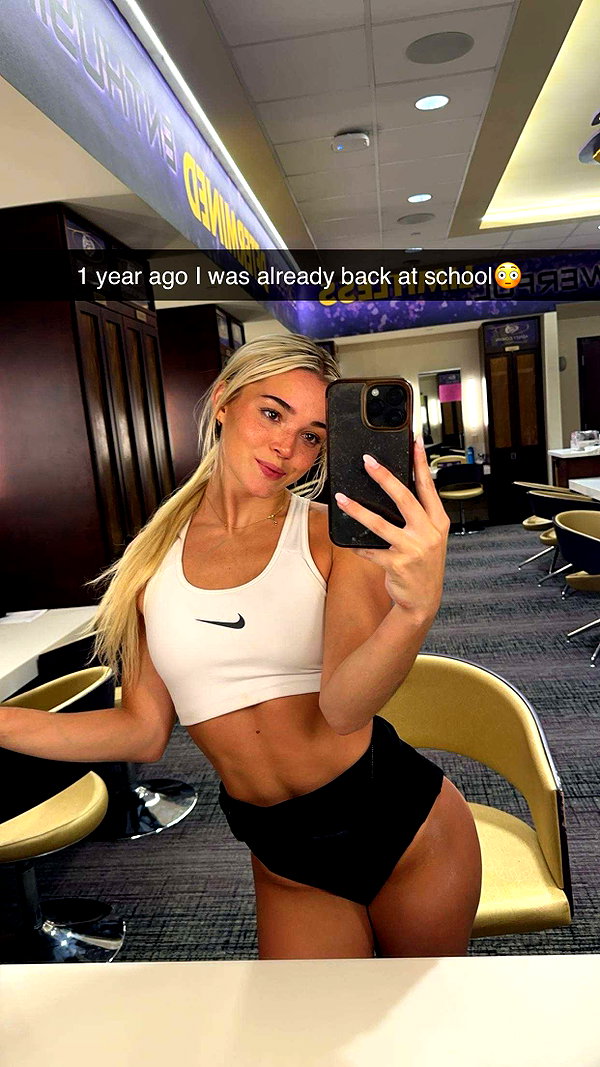 livvy_gymnast snapchat image archive image