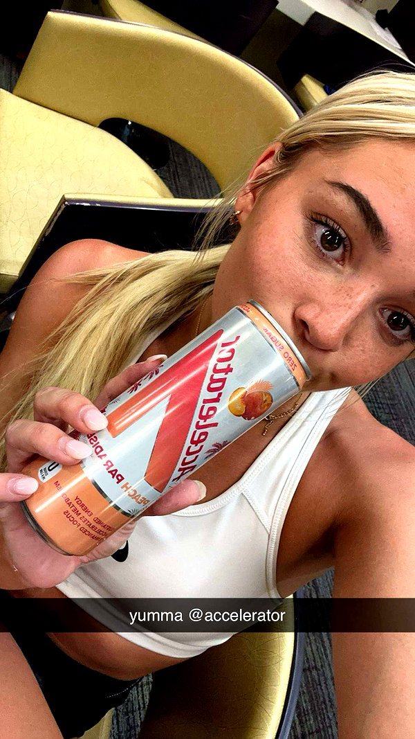 livvy_gymnast snapchat image archive image