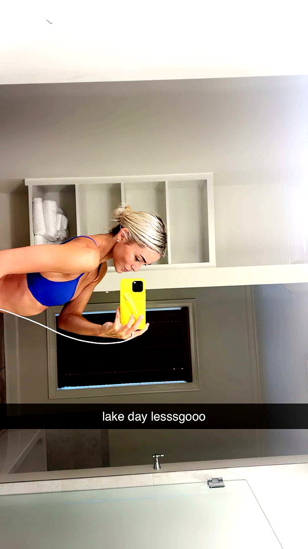 livvy_gymnast snapchat image archive image