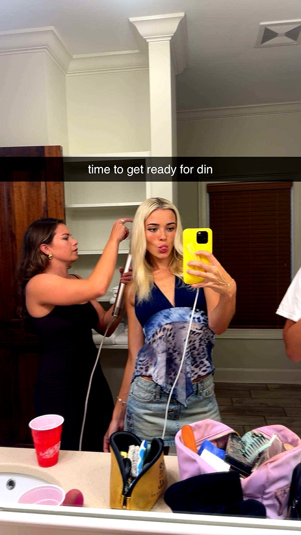 livvy_gymnast snapchat image archive image
