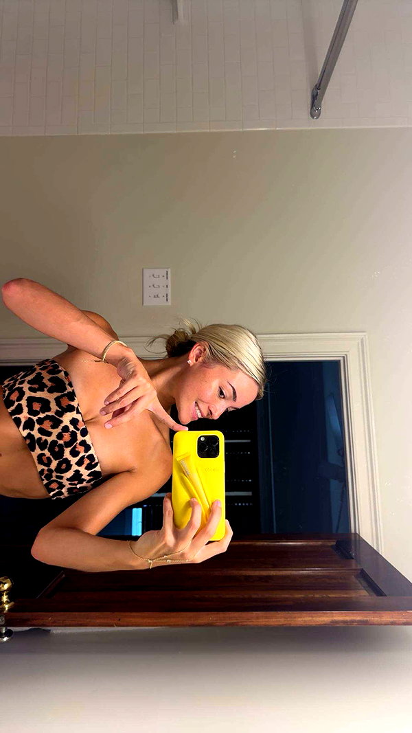 livvy_gymnast snapchat image archive image