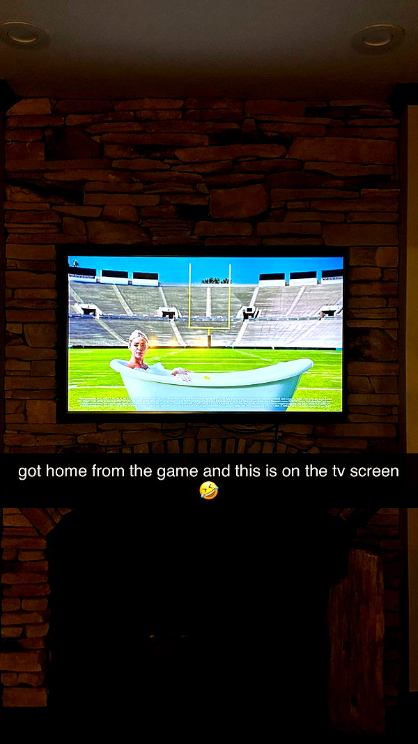 livvy_gymnast snapchat image archive image