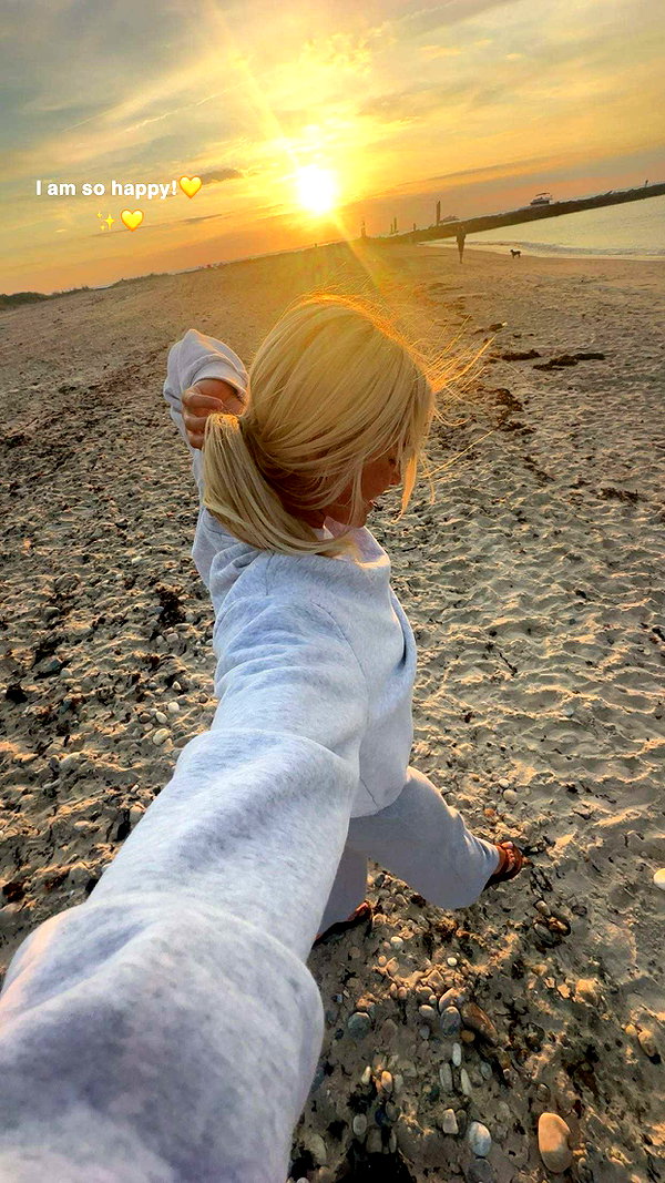 livvy_gymnast snapchat image archive image