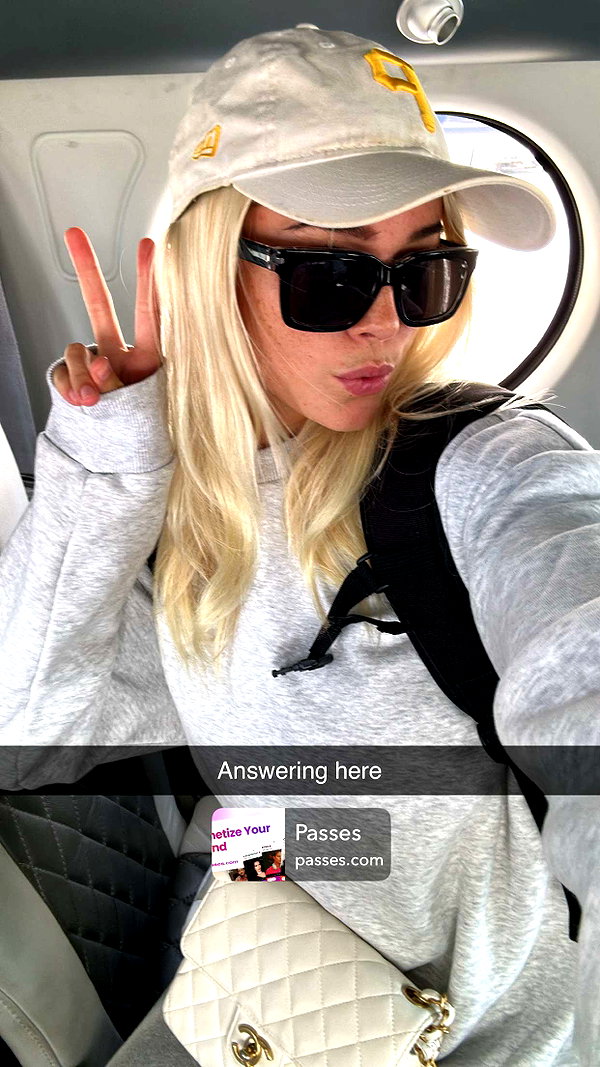 livvy_gymnast snapchat image archive image