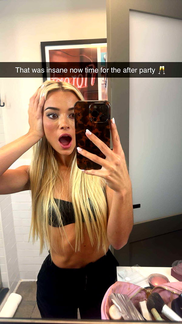 livvy_gymnast snapchat image archive image