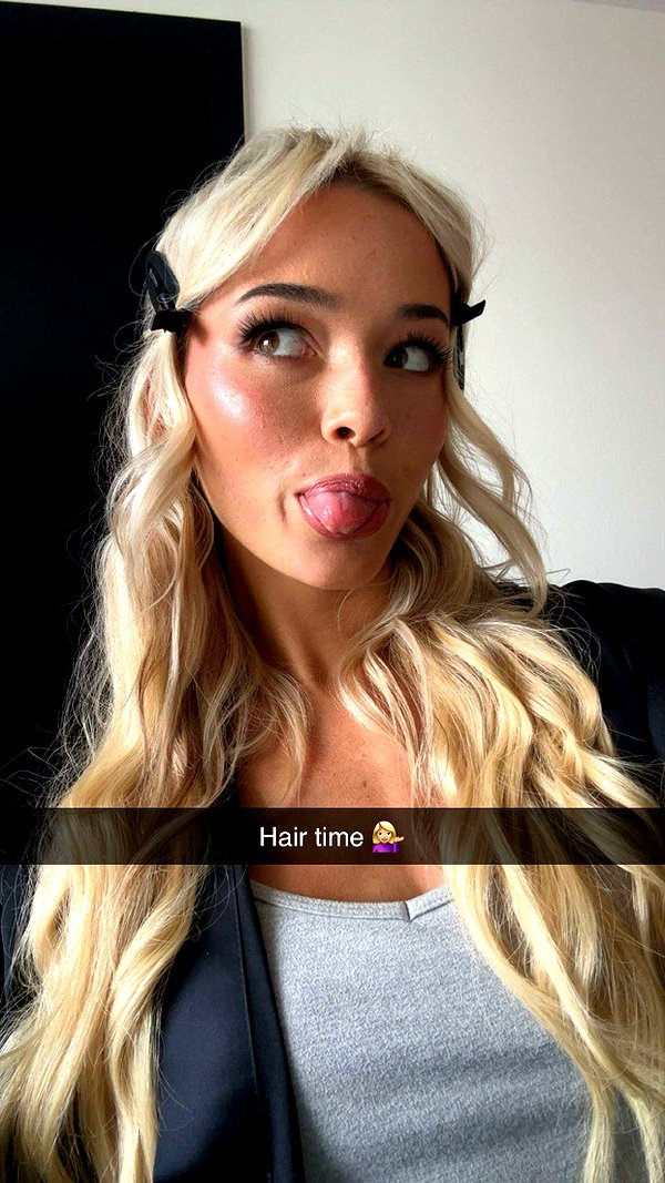livvy_gymnast snapchat image archive image