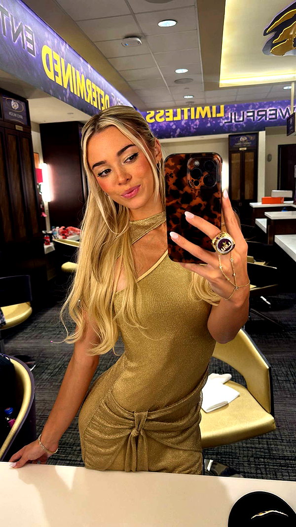 livvy_gymnast snapchat image archive image