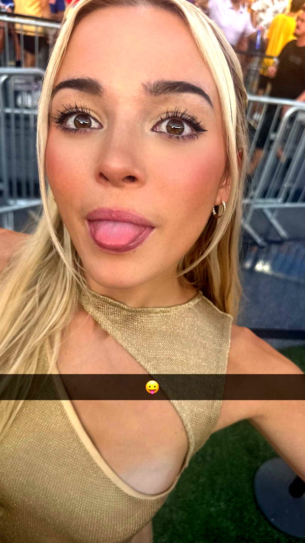 livvy_gymnast snapchat image archive image
