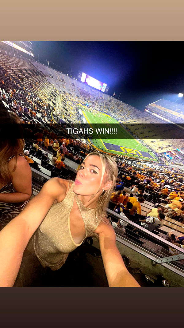 livvy_gymnast snapchat image archive image