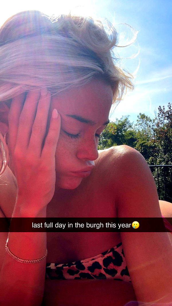 livvy_gymnast snapchat image archive image
