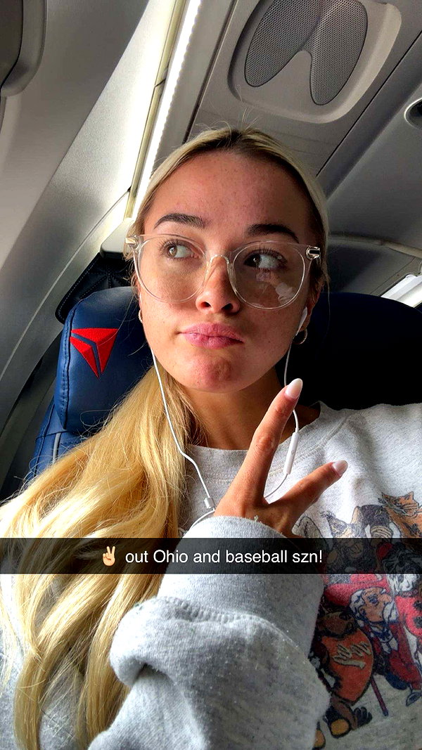 livvy_gymnast snapchat image archive image