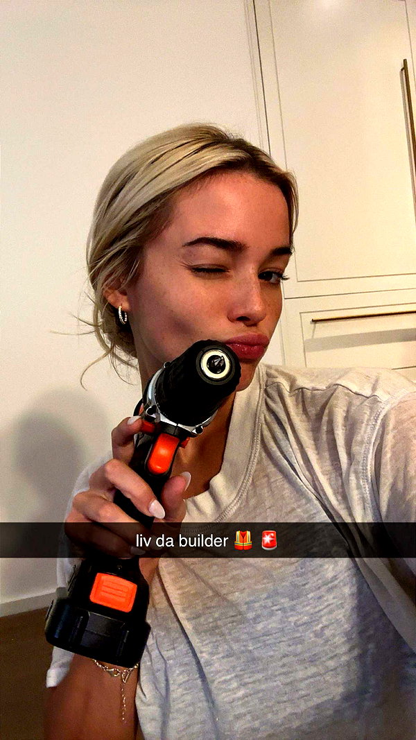 livvy_gymnast snapchat image archive image