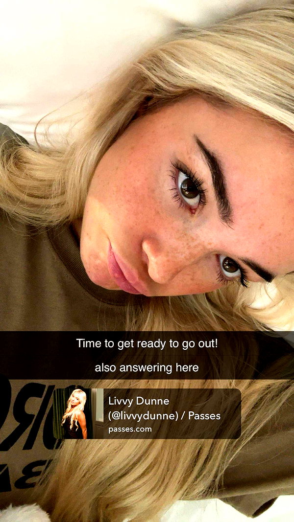livvy_gymnast snapchat image archive image