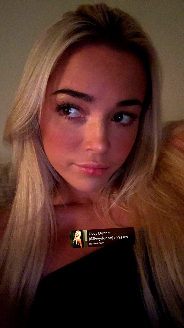 livvy_gymnast snapchat image archive image
