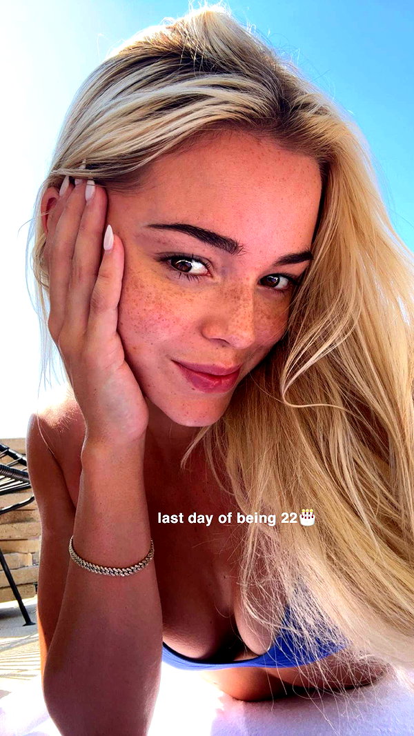 livvy_gymnast snapchat image archive image