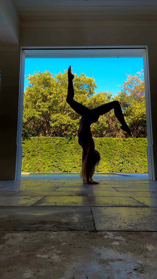 livvy_gymnast snapchat image archive image