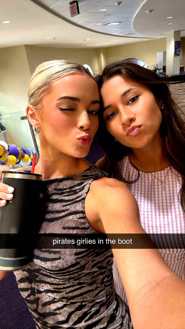 livvy_gymnast snapchat image archive image