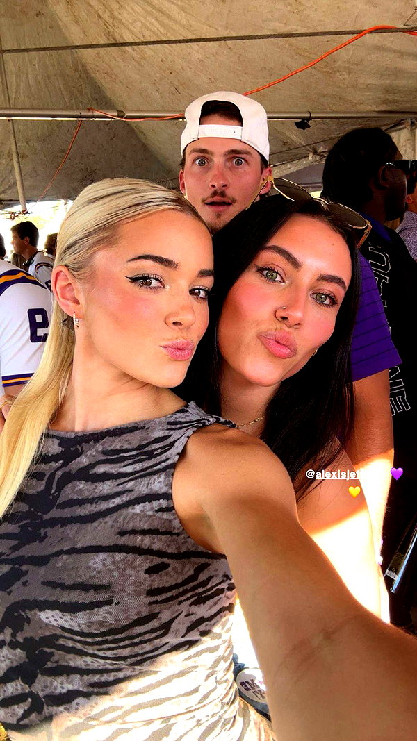 livvy_gymnast snapchat image archive image