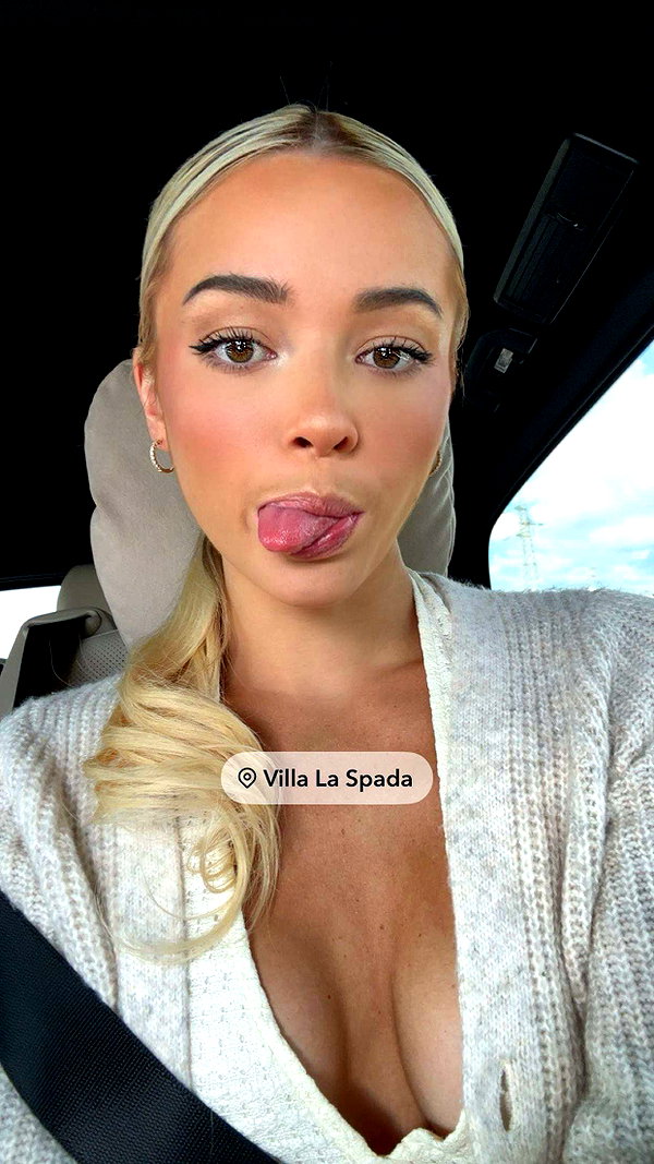 livvy_gymnast snapchat image archive image