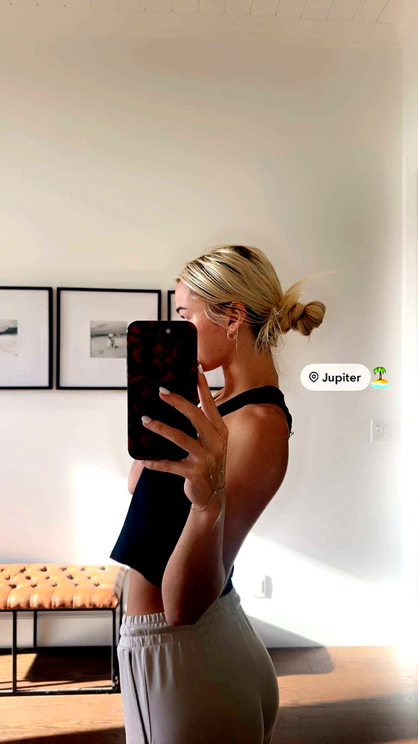 livvy_gymnast snapchat image archive image