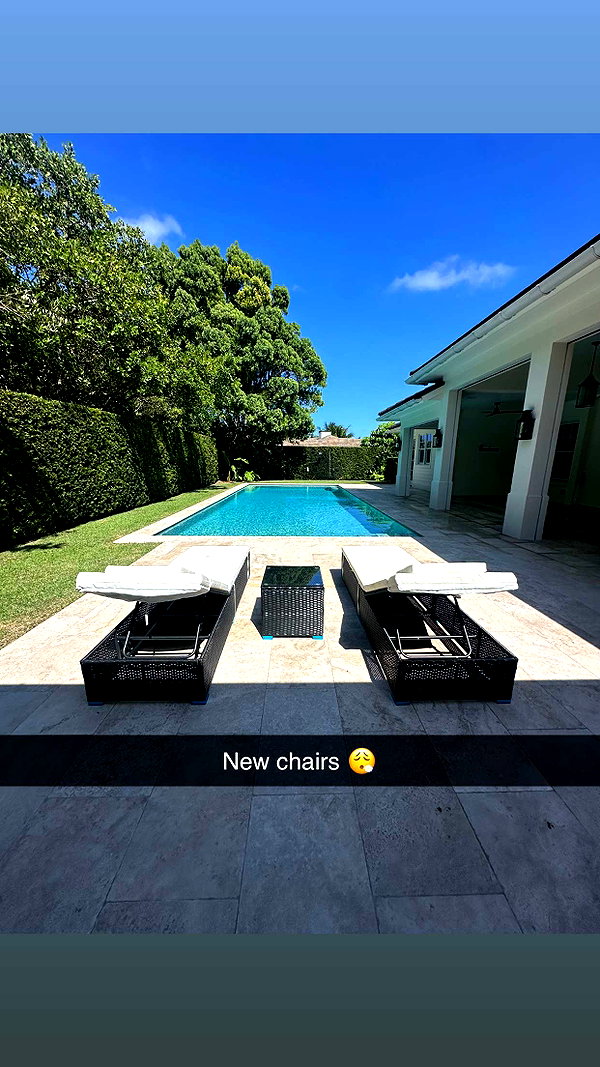 livvy_gymnast snapchat image archive image
