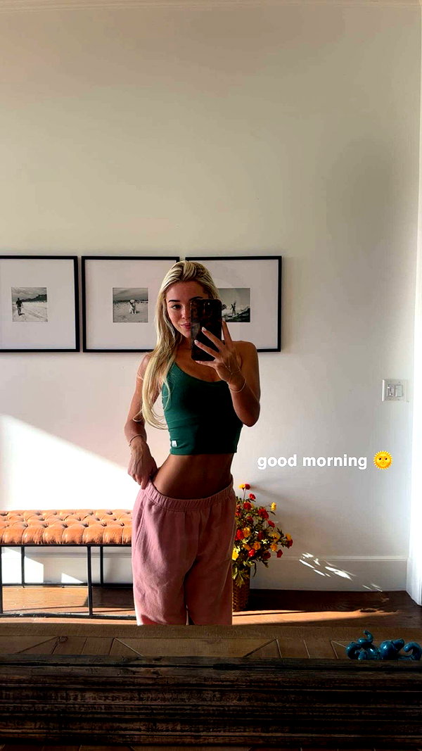 livvy_gymnast snapchat image archive image