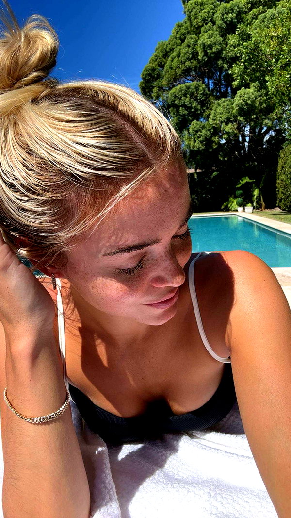 livvy_gymnast snapchat image archive image