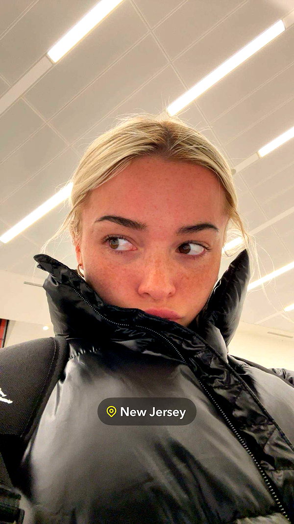 livvy_gymnast snapchat image archive image