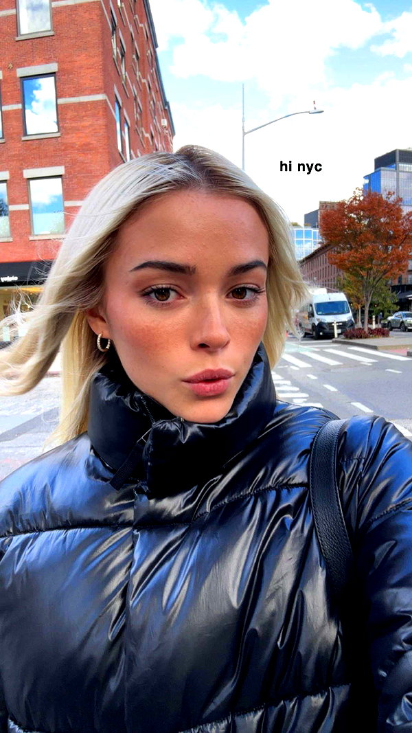 livvy_gymnast snapchat image archive image
